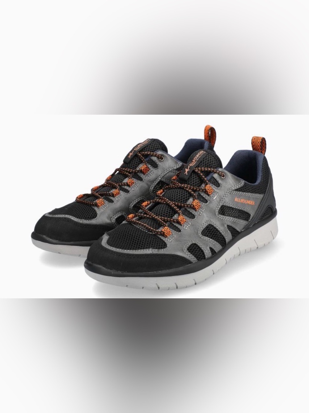 All around moment, men’s sneaker size 8.5, brand new